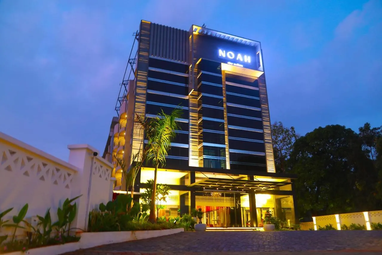 Kochi Noah Sky Suites